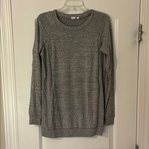 GAP Maternity Heather Gray Knit Top